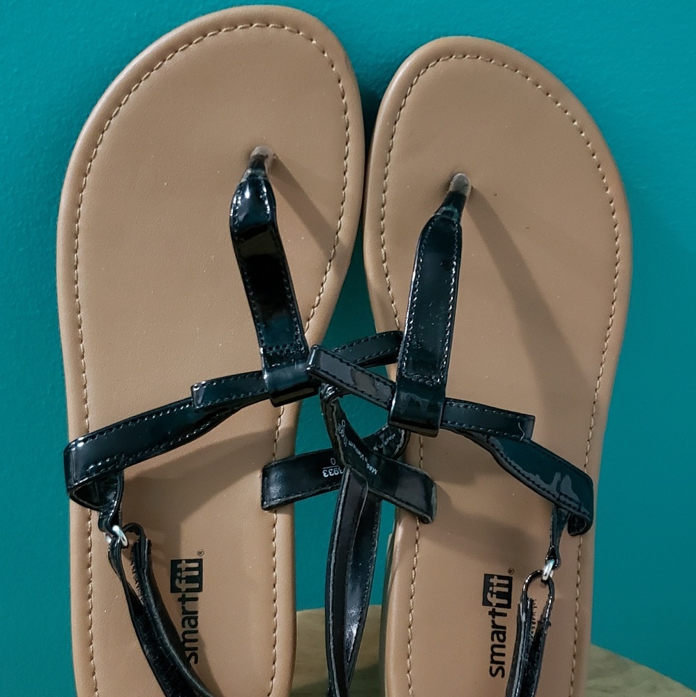 SMART FIT SANDALS